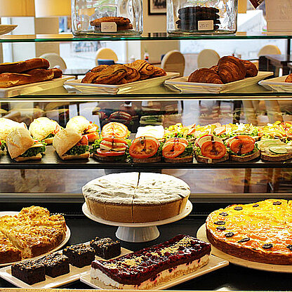 Bünting Coloniale Tresen Kuchen, Snacks, belegte Brötchen