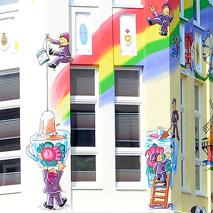 Bünting Coloniale Aussenwand bemalt